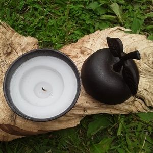 Metal apple candle holder